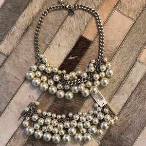WHBM Matching Pearl Necklace & Bracelet